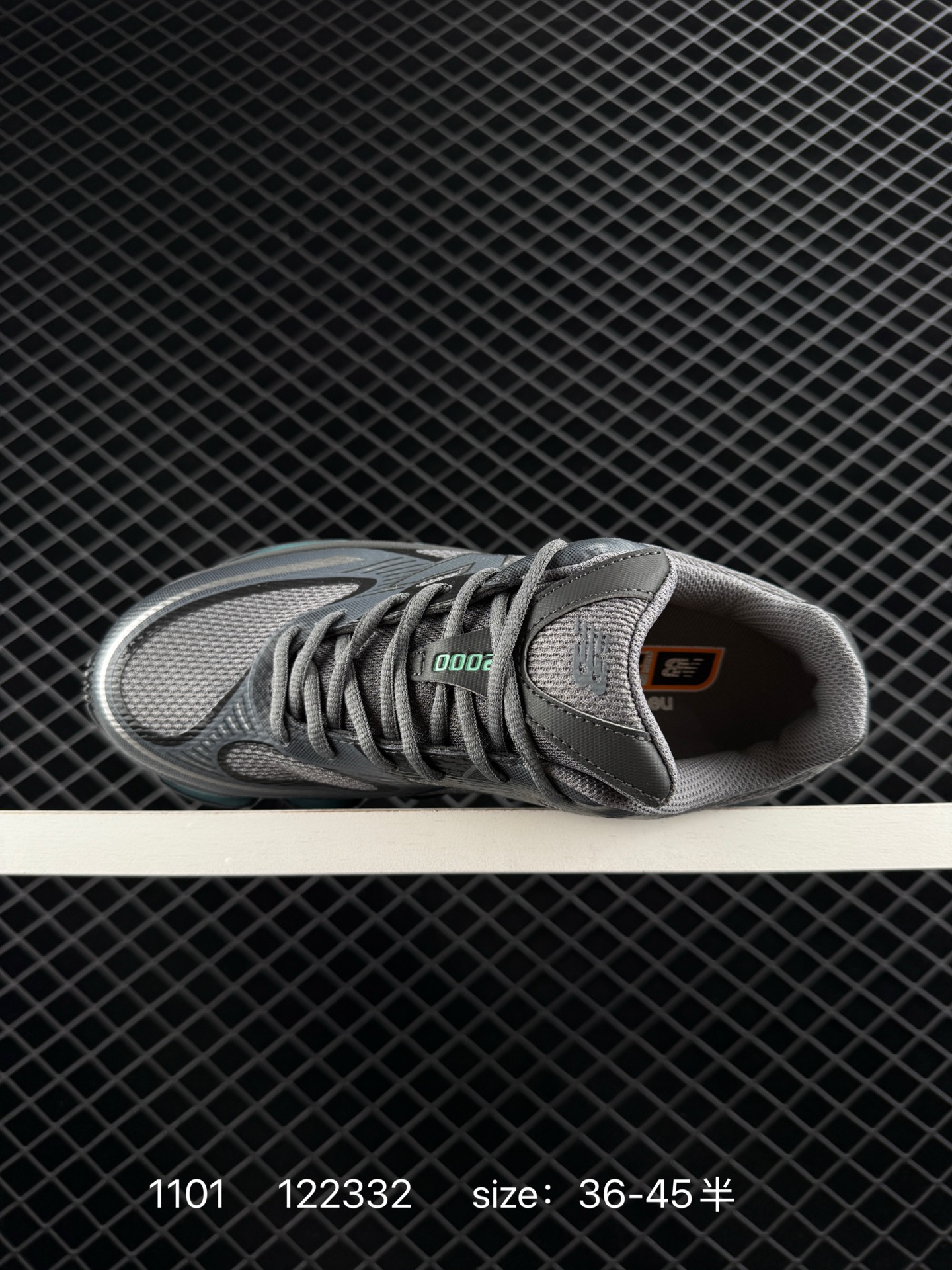 New Balance 2000 NB2000